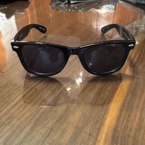 Lucky Brand Black Wayfarer-Style Sunglasses